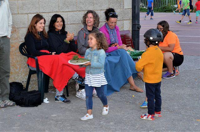 OS RECORDAMOS LA MERIENDA  VECINAL QUE HABRÁ ESTE SÁBADO 19 Y ADELANTAMOS EL CARTELFIESTA FIN DE VERANOOOOOOO